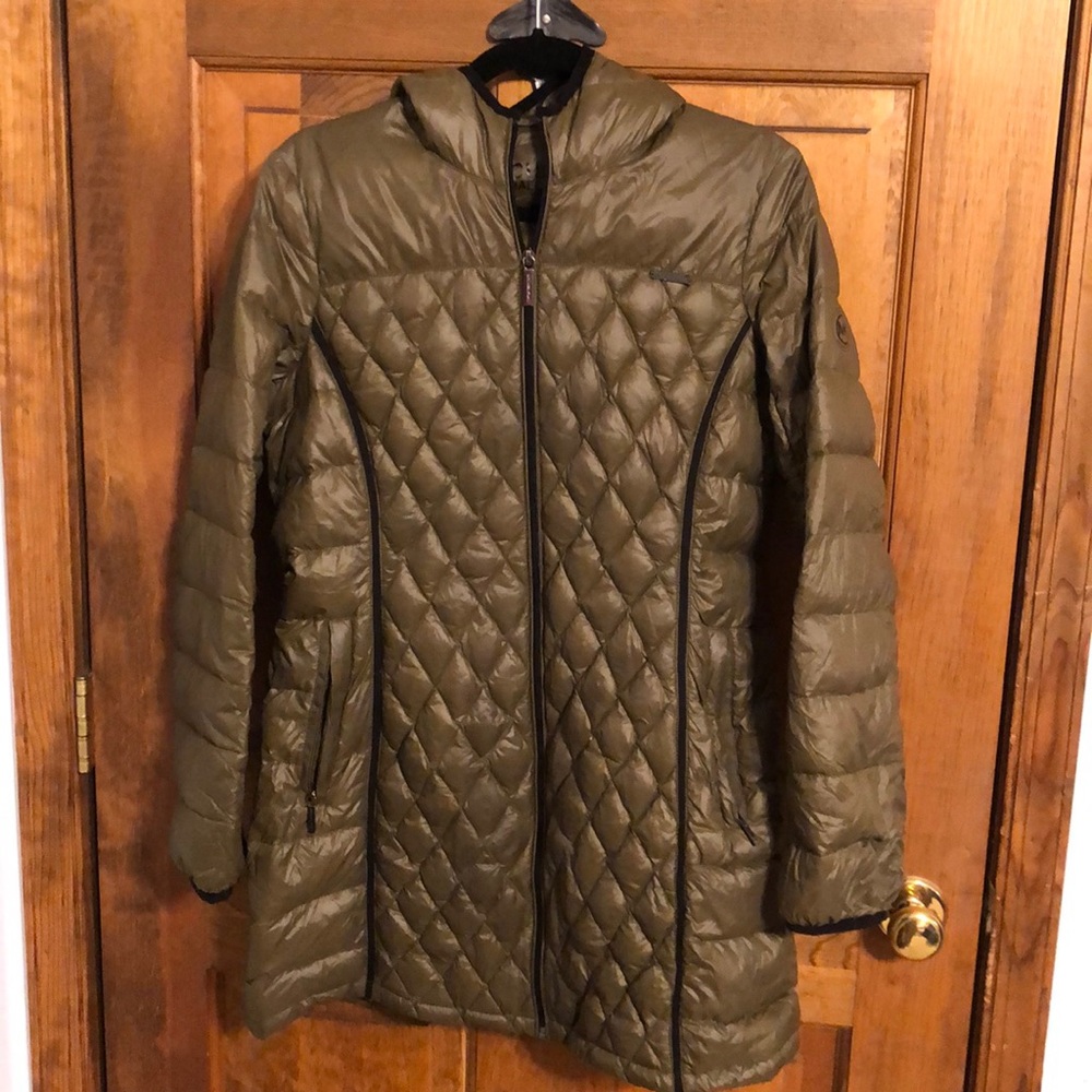 Michael Kors olive green down puffer coat with hood